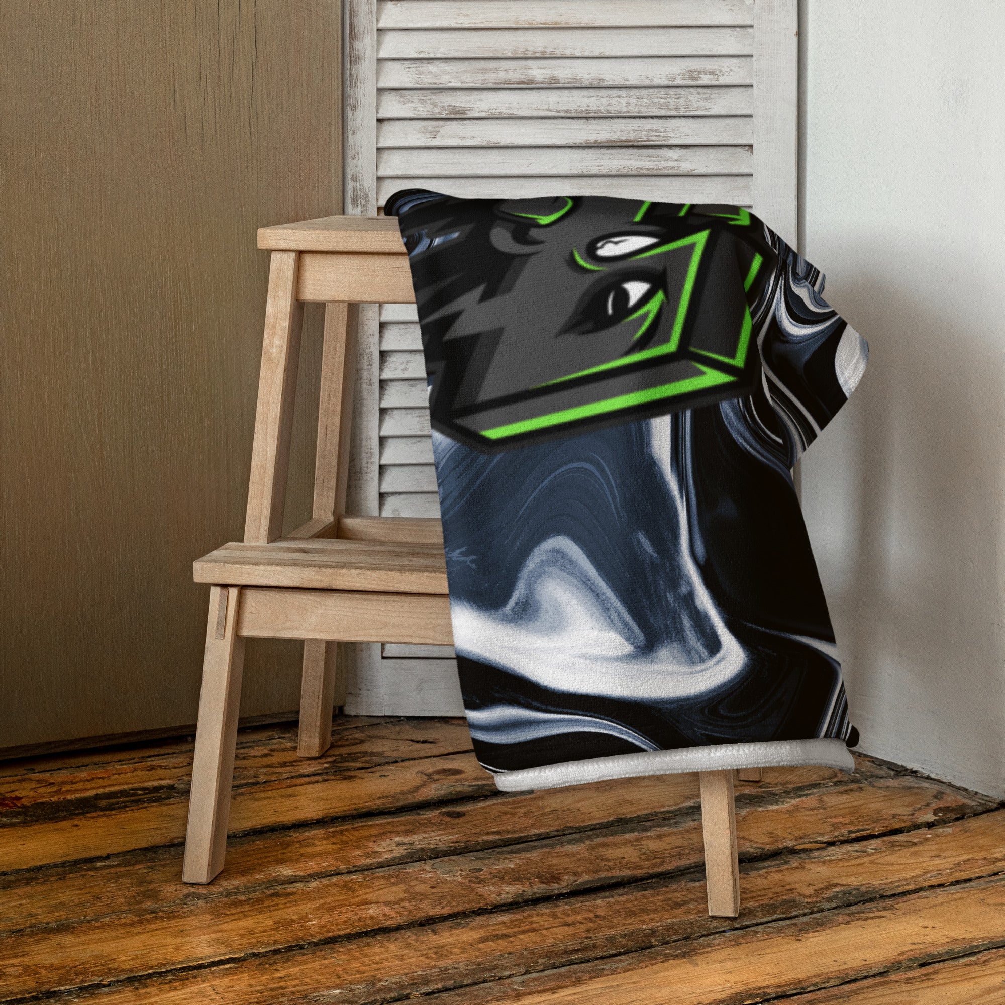YG BLK Towel